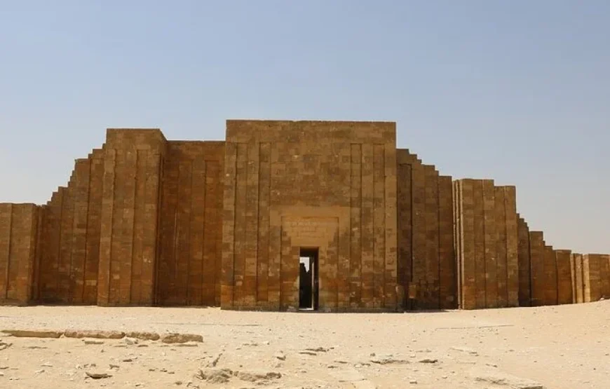 Tour of the Pyramids of Dahshur and Saqqara from Alexandria Port