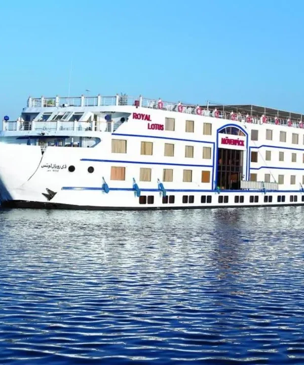 Movenpick Royal Lotus Nile Cruise
