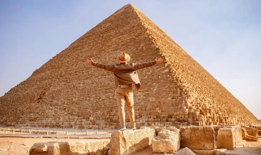 Visit the Pyramids from Sharm El Sheikh with Bastet