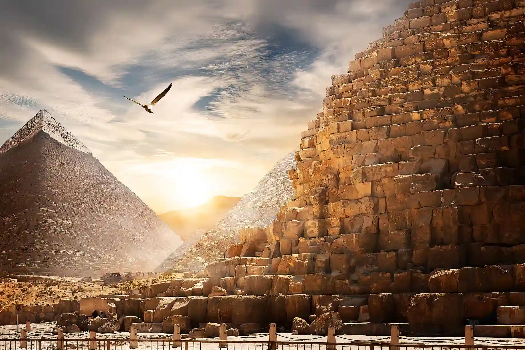 when the pyramids of egypt were built