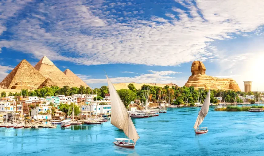 10 Must-See Places in Egypt for First-Time Visitors